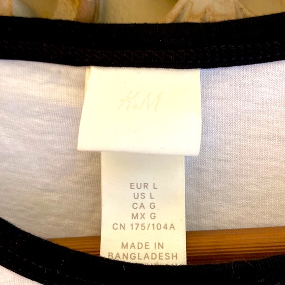 H&M Women’s T Size Large - Picture 2 of 3